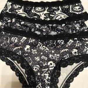Morvia 3pk lace trim Skater goth Emo panties S Mushrooms, Skull & BonesNew